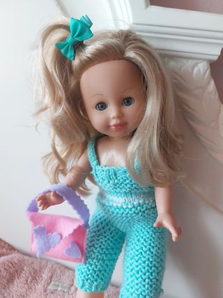 Muñeca Arias 40cm - Ropa tejida