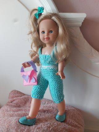 Muñeca Arias 40cm - Ropa tejida
