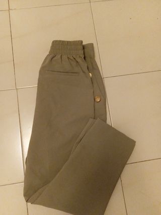 Pantalón beige Zara -talla S