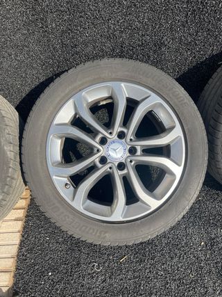 juego de llantas Mercedes 17" Originales
