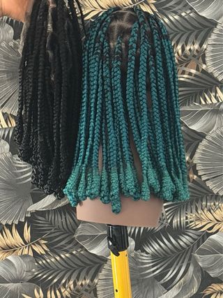 Peluca trenzas Teal-Negra