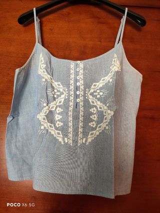 Blusa tirantes azul