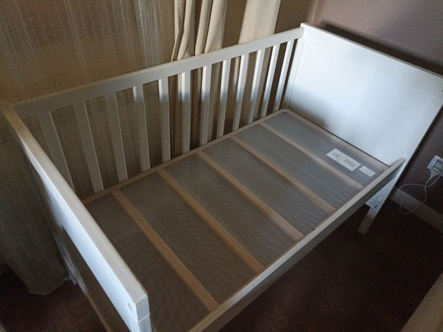 Cuna bebé + colchón