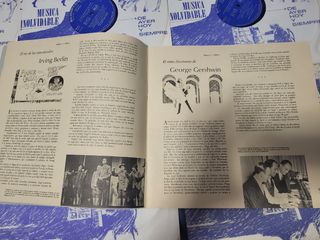 Música Inolvidable - Vinilo
Box Set de 12 vinilos 