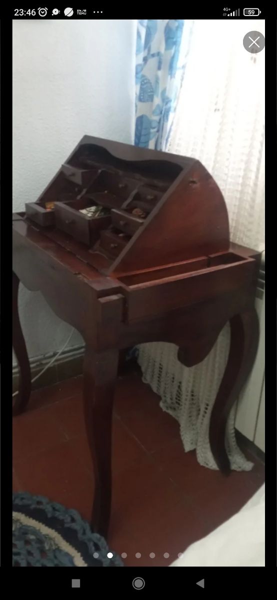 Scrivania antica in legno