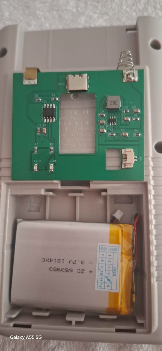 Carcasa Game Boy Nintendo con batería  y el chip