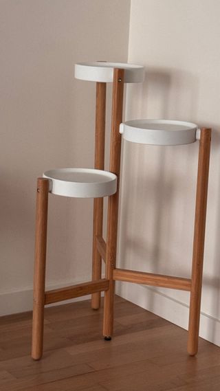Soporte 3 macetas blanco-madera