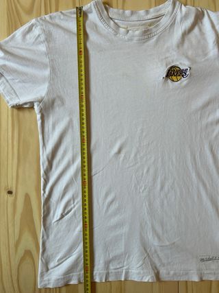 Camiseta LA Lakers Mitchell & Ness Retro