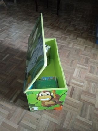 Baúl infantil madera verde