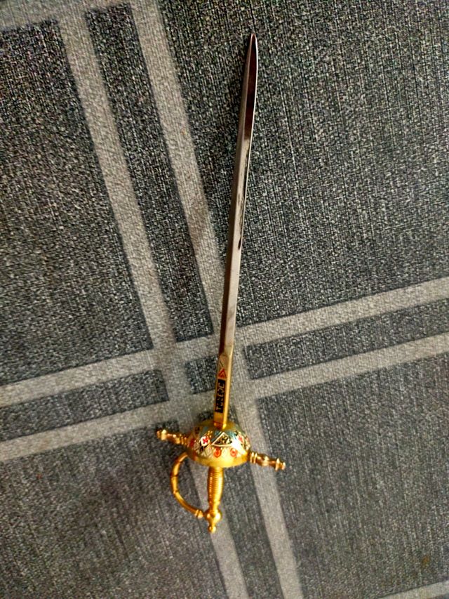 2 Abridores cartas: Espadas colección