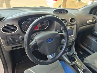 Ford Focus RS 2010 (305cv)