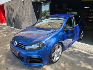 Volkswagen Golf R20 2011 (270cv)