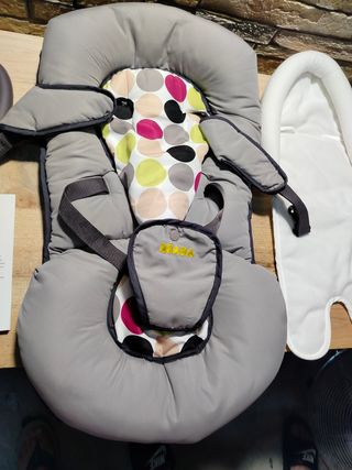 BÉABA Hamaca Bébé Up & Down con cojín reductor