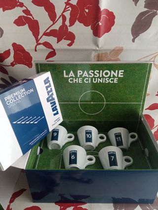 Lavazza: Set tazzine e cucchiaini