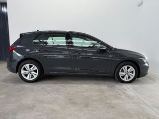 Volkswagen Golf 2021