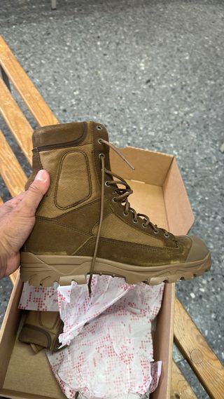 Botas tácticas marrón iturri