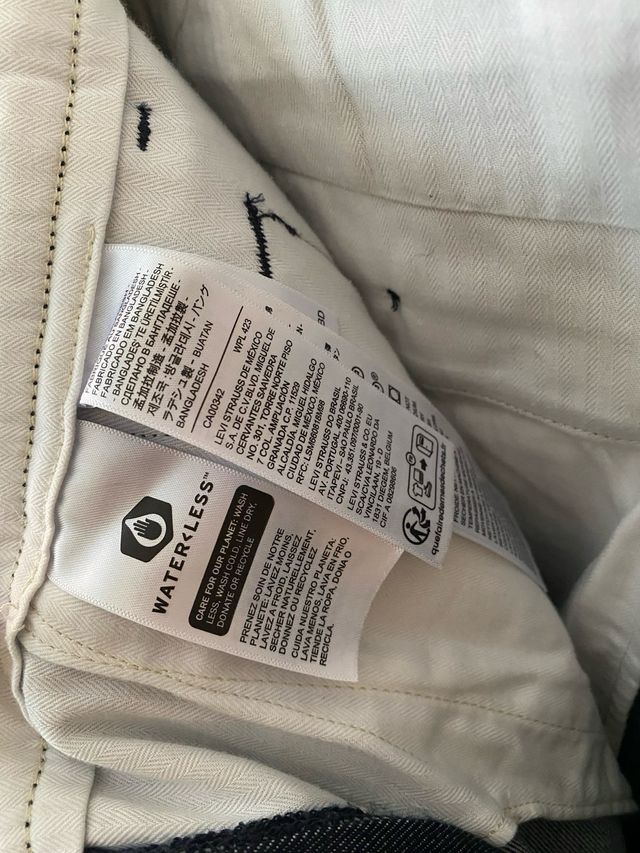 Pantalones Levi's - Azul Marino