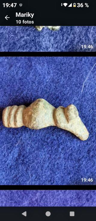 Anillo y aplique cabeza caballo (fragmento) romano