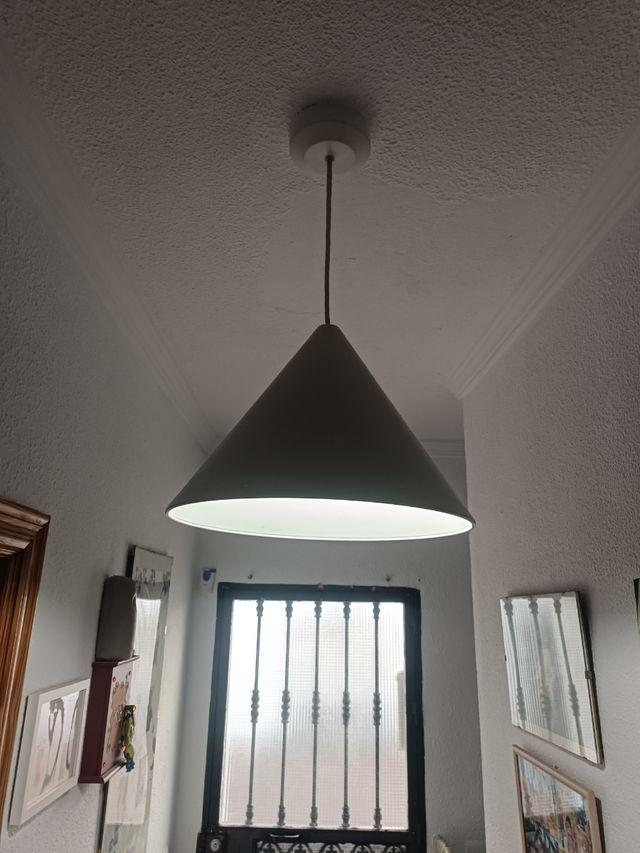 Lámpara colgante blanca