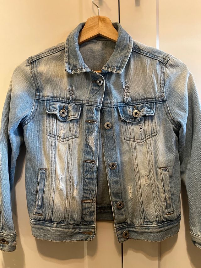 Chaqueta vaquera niñ@. 134 cm
