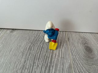 Pitufo con pala PVC años 80