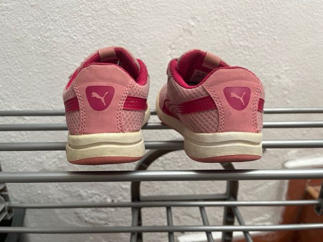 Zapatillas Puma  rosa