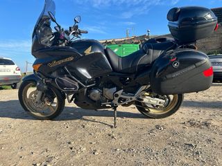 Honda Varadero 1000 - Moto