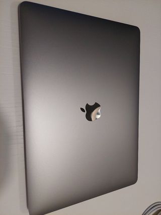 MacBook Pro 2020 i7 16GB RAM 500GB