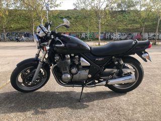 Kawasaki Zephyr 1100 - Histórica