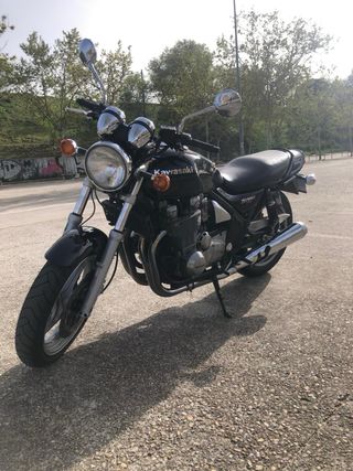Kawasaki Zephyr 1100 - Histórica