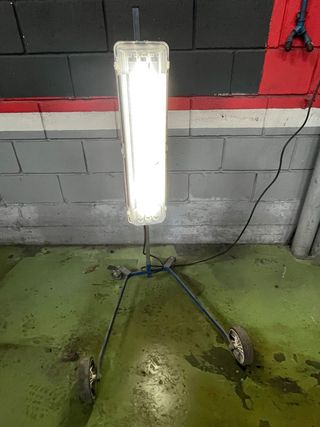 Detector de pintura - Lámpara UV