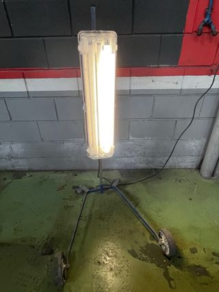 Detector de pintura - Lámpara UV