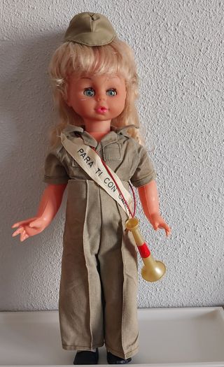 Muñeca años 70 mili Española