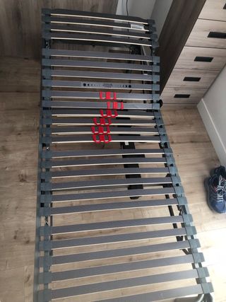 Cama articulada eléctrica 200 € (dos disponibles)
