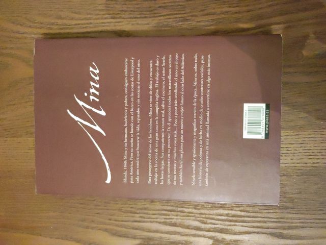 Mina  (Spanish Edition)