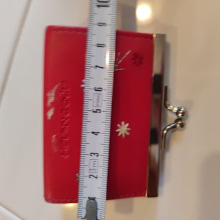 Monedero Greenwich rojo - Flores bordadas