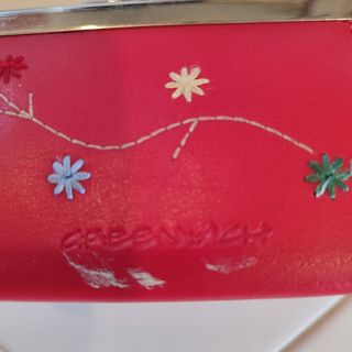 Monedero Greenwich rojo - Flores bordadas