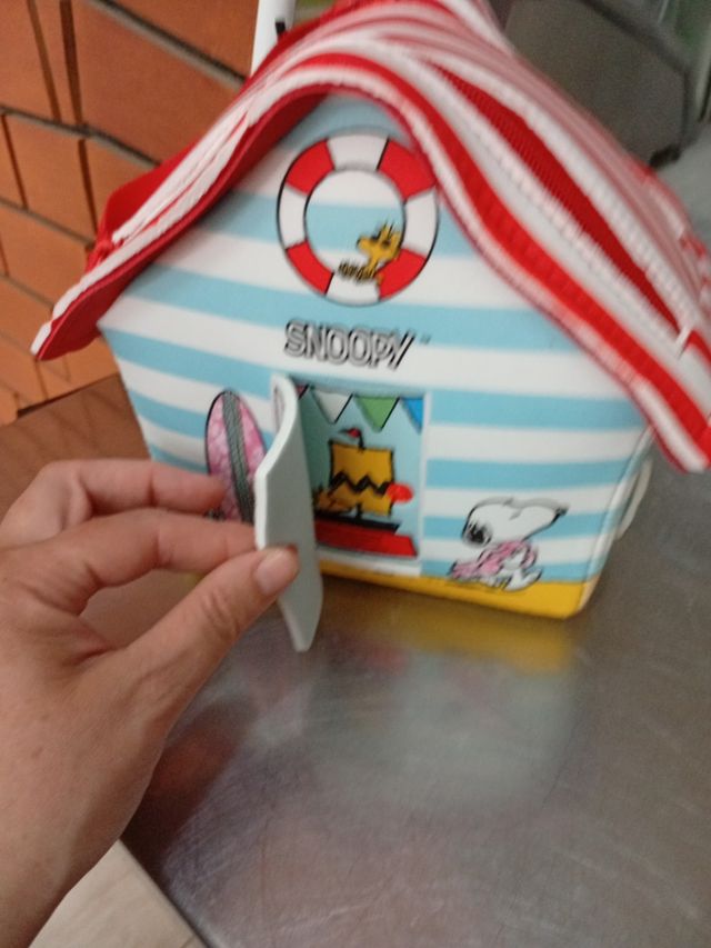 Neceser Snoopy playa Mercadona