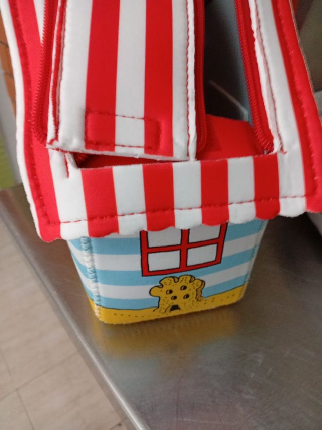 Neceser Snoopy playa Mercadona