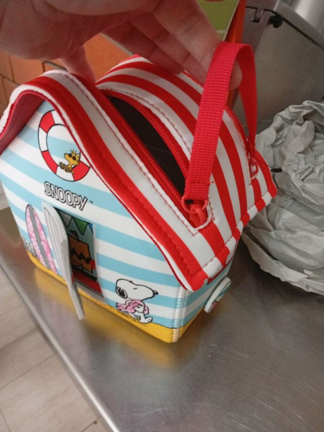 Neceser Snoopy playa Mercadona