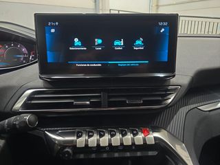 Peugeot 3008 1.2 PureTech 130 Allure
