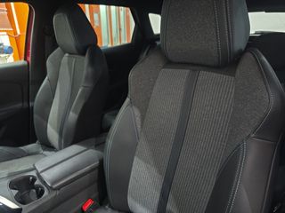 Peugeot 3008 1.2 PureTech 130 Allure