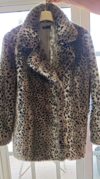 Chaquetón Blanco leopardo talla M