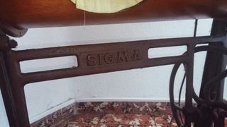 Máquina coser SIGMA antigua