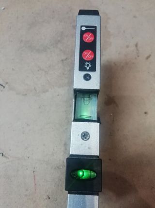Nivel láser aluminio PLW2