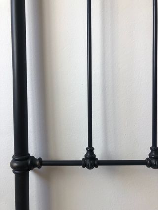 Cabecero antiguo de forja