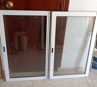 Ventana aluminio corredera blanca
