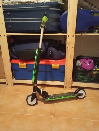 Patinete Infantil LED