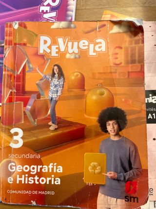 Revuela 3 Geografia e historia