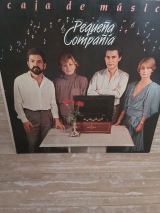 LP Pequeña Compañía - Caja Música